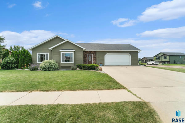 1161 N WEST AVE, MADISON, SD 57042 - Image 1