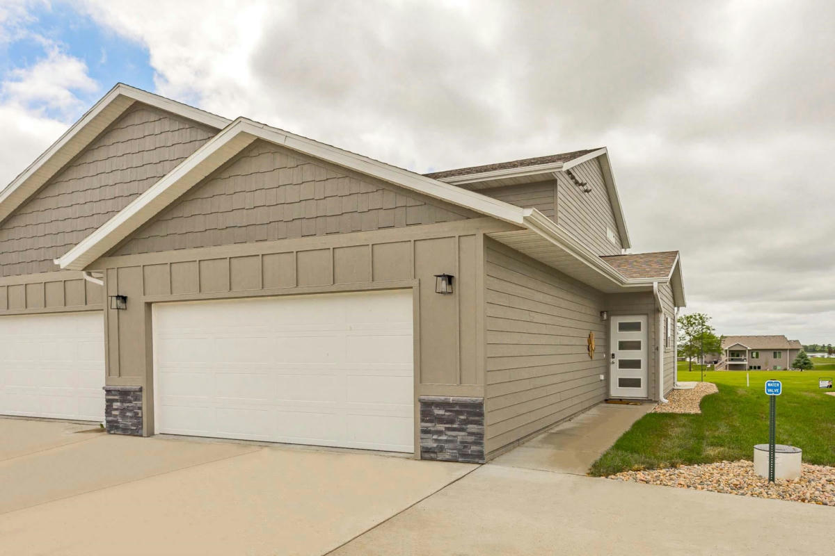 23744 461A AVE APT 4, WENTWORTH, SD 57075, photo 1 of 51