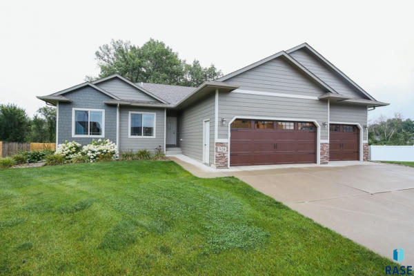 526 N BLAIR ESTATES CIR, CANTON, SD 57013 - Image 1