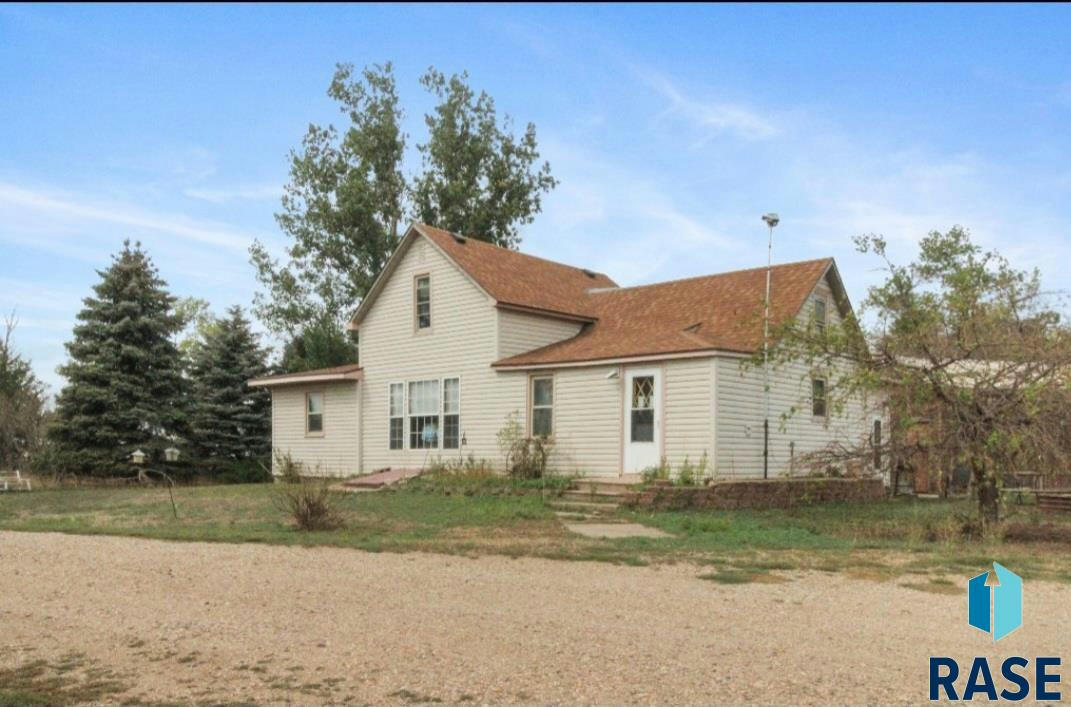 26918 458TH AVE, PARKER, SD 57053, photo 1 of 27