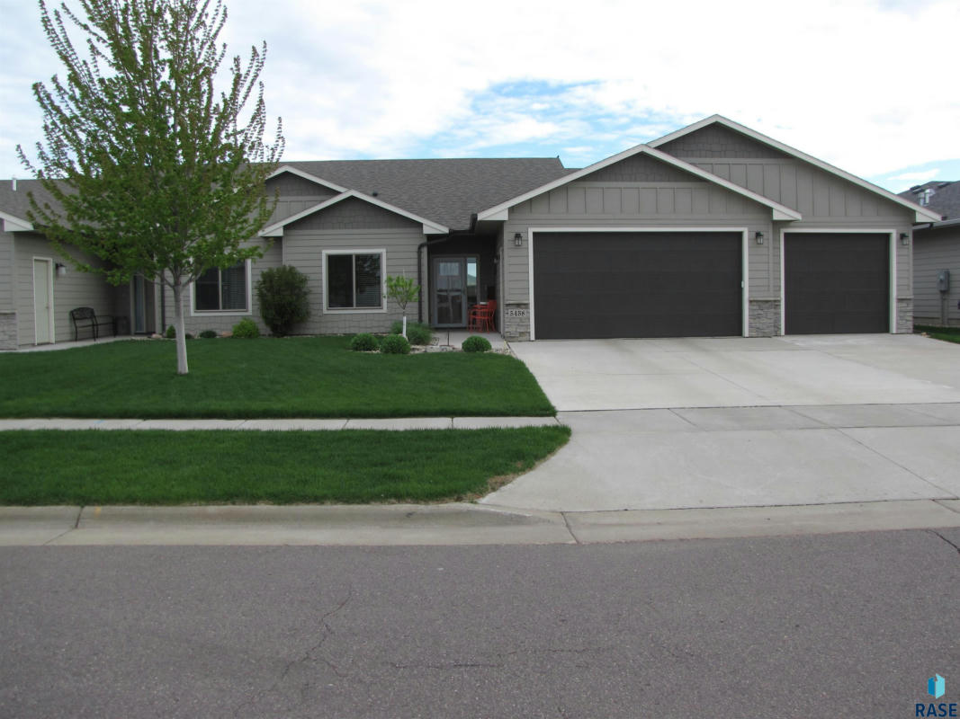 5458 S WOODSEDGE TRL, SIOUX FALLS, SD 57108, photo 1 of 20