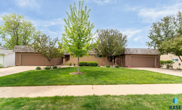 2703 S WILLIAMS AVE, SIOUX FALLS, SD 57105 - Image 1