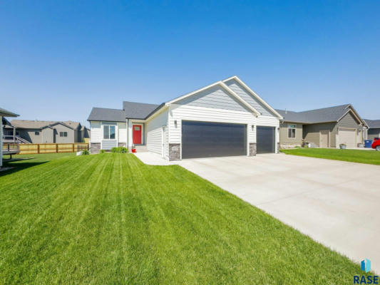 4105 S HOME PLATE AVE, SIOUX FALLS, SD 57110 - Image 1