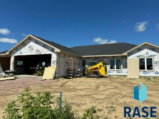 402 W 17TH ST, DELL RAPIDS, SD 57022, photo 3 of 7