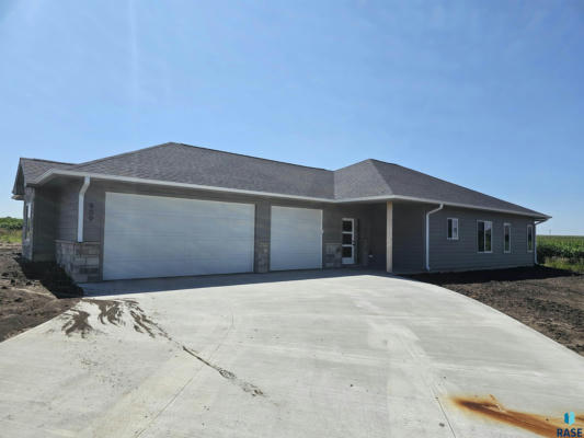 909 TORTUGA AVE, HARTFORD, SD 57033 - Image 1