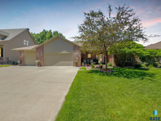 3056 S CORAL CT, SIOUX FALLS, SD 57103 - Image 1