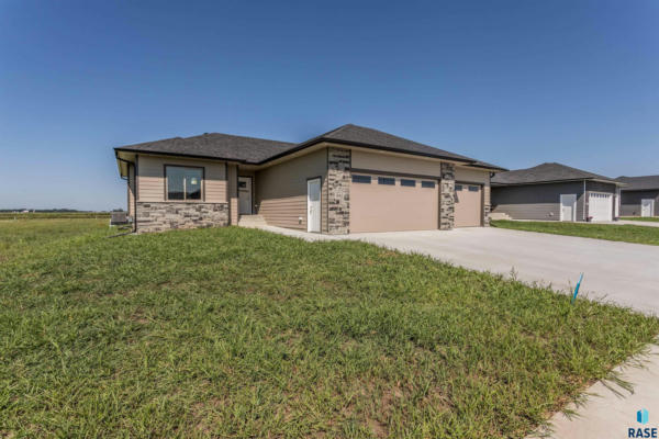 841 MELISSA AVE AVENUE, HARRISBURG, SD 57032 - Image 1