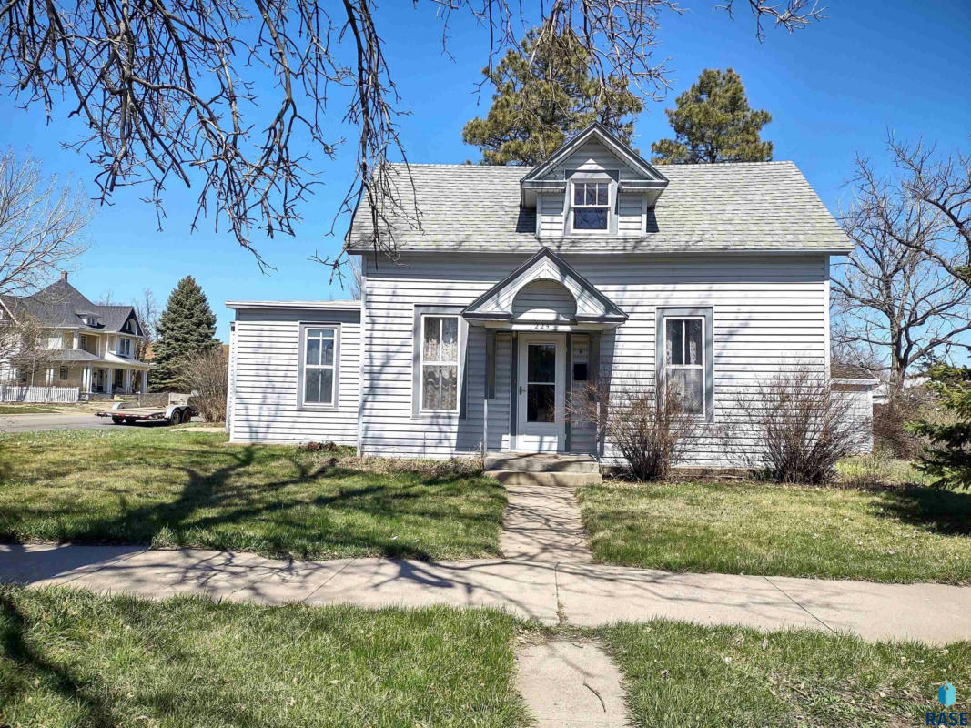 225 W 2ND ST, MILLER, SD 57362, photo 1 of 46