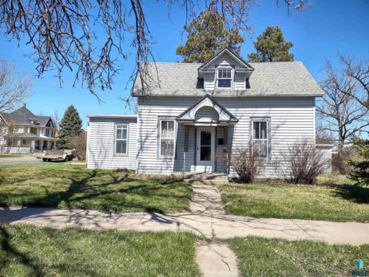 225 W 2ND ST, MILLER, SD 57362 - Image 1