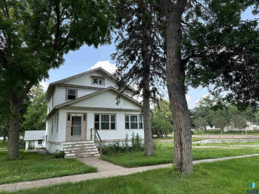 108 NW 4TH ST, MADISON, SD 57042 - Image 1