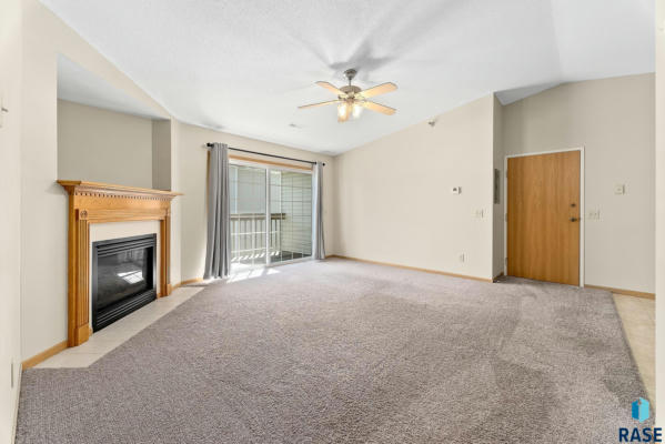 7450 S LOUISE AVE APT 301, SIOUX FALLS, SD 57108, photo 4 of 20