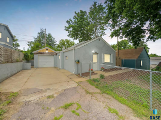 1105 S VAN EPS AVE, SIOUX FALLS, SD 57105 - Image 1