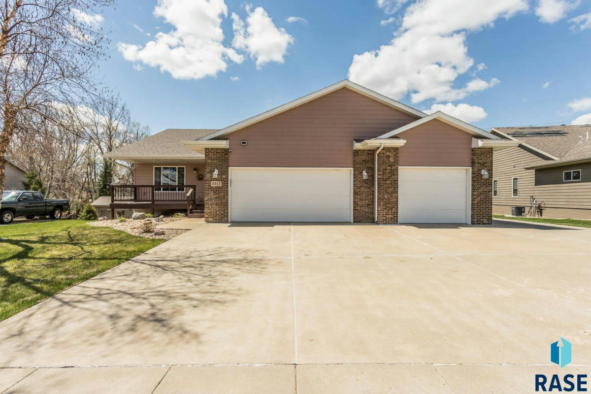 3517 N ORION DR # A, SIOUX FALLS, SD 57107, photo 1 of 30