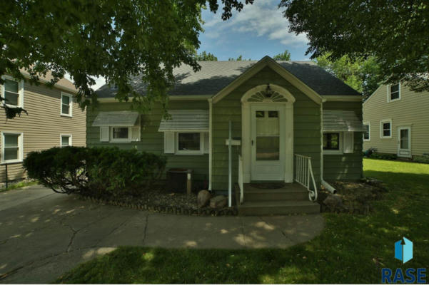 920 S 4TH AVE, SIOUX FALLS, SD 57104 - Image 1