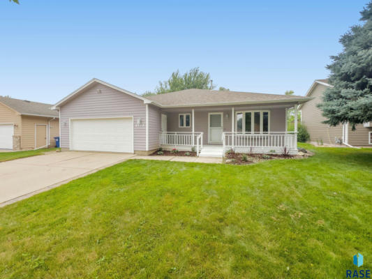 2713 S CHAPELWOOD AVE, SIOUX FALLS, SD 57110 - Image 1