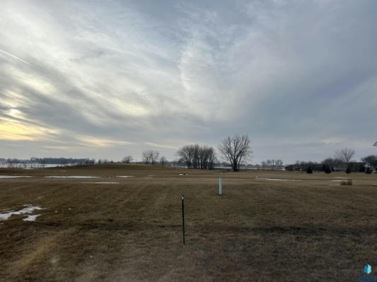 185 LAKE RIDGE DR, WENTWORTH, SD 57075 - Image 1