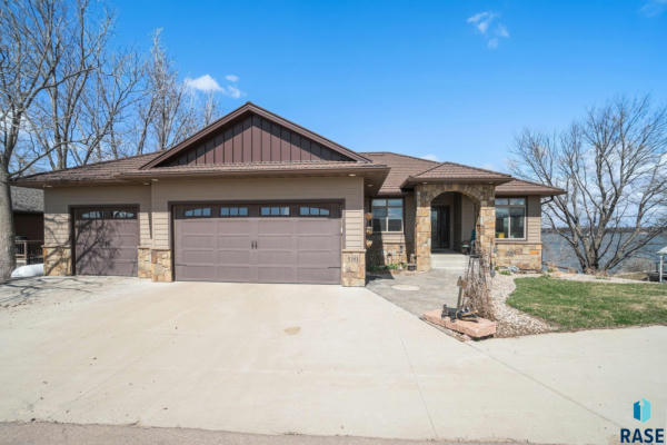 5381 S SHORE DR, CHESTER, SD 57016 - Image 1